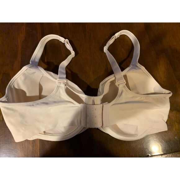 NWOT Bali 38C Lightly Lined Ivory Underwire Bra Sheer Trim Rhinestone Accent - Picture 4 of 5
